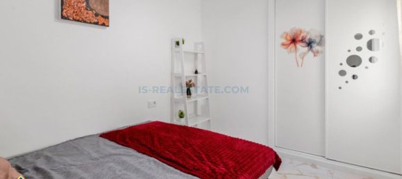 Apartamento de 3 dormitorios en Torrevieja, Spain No. 94349 5