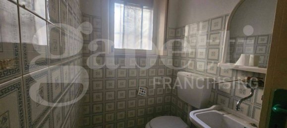 2-Zimmer Gewerbliche Immobilie in Messina, Italy, Nr. 265876 7