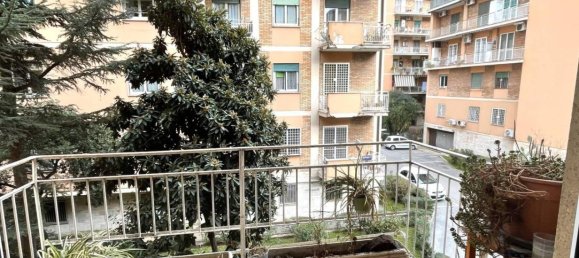 4 rooms Apartment in Rome, Italy No. 34105 5