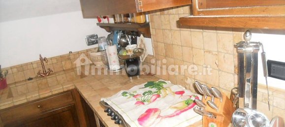 Villa de 4 dormitorios en Castelnuovo Magra, Italy No. 261802 26