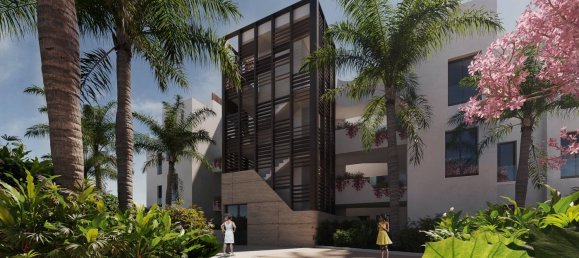 Apartamento de 2 dormitorios en Estepona, Spain No. 4616 3