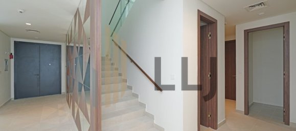 4 bedrooms Villa in Saadiyat Island, UAE No. 54647 4