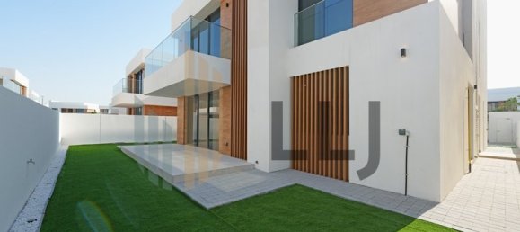 4 bedrooms Villa in Saadiyat Island, UAE No. 54647 13