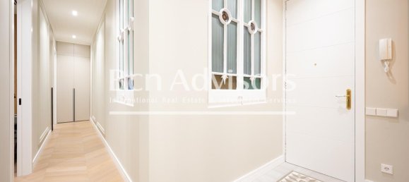 3 bedrooms Apartment in Eixample, Spain No. 79373 19