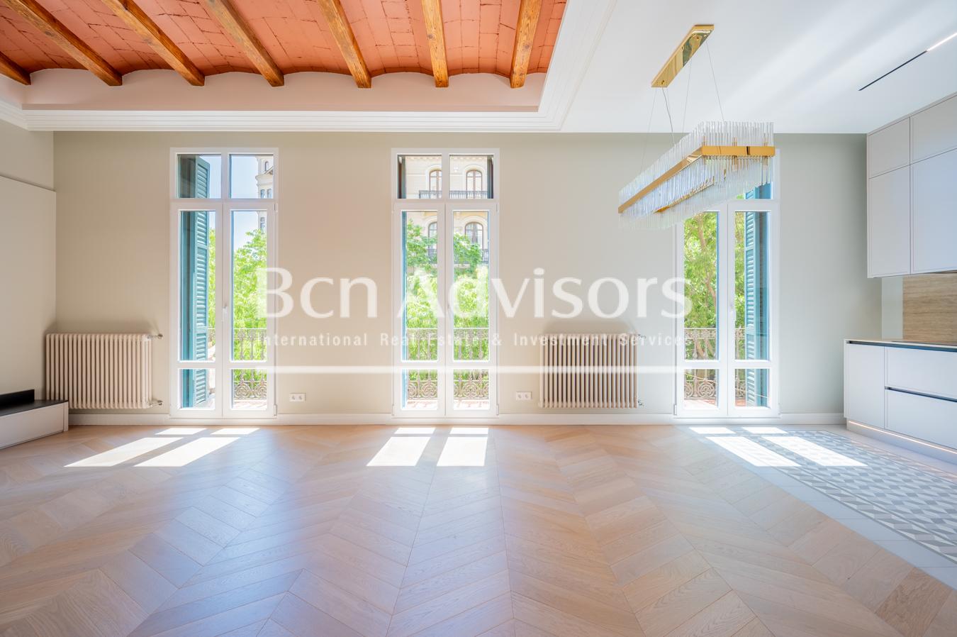 3 bedrooms Apartment in Eixample, Spain No. 79373