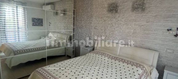 Casa T2 em Pomezia, Italy N.º 321318 10