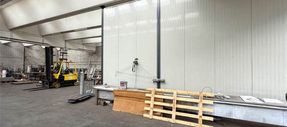 1غرفة مستودع في Gordona, Italy رقم 377689 2