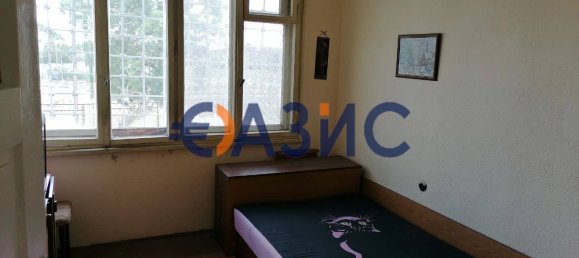 4 bedrooms House in Sredets, Bulgaria No. 495 18