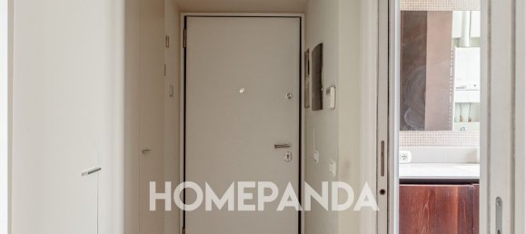 2-salle Appartement à Milan, Italy No. 246122 11