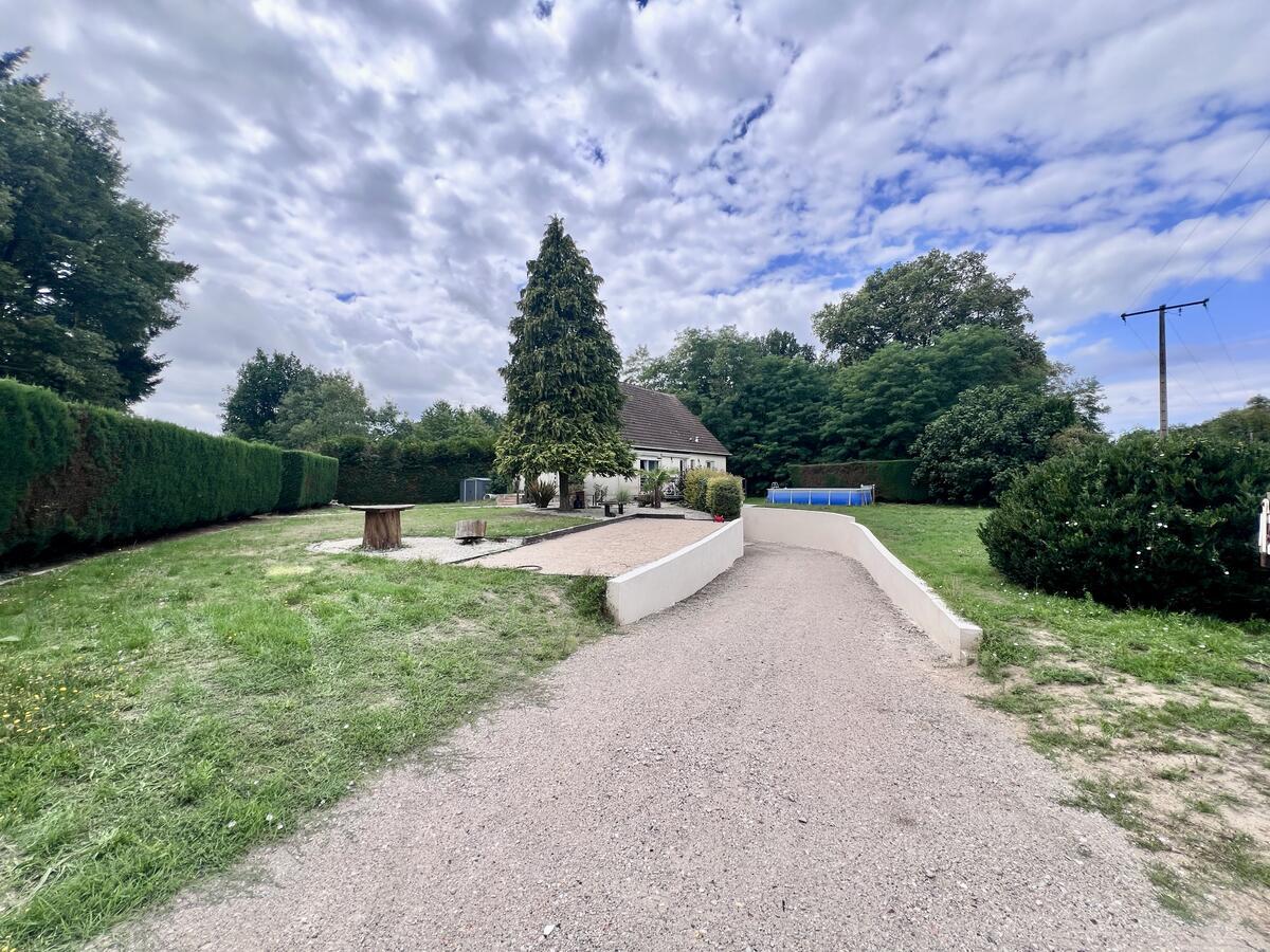 Casa de 7 divisões em Loiret, France N.º 301495