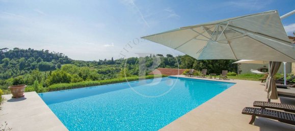 6 bedrooms Villa in Palaia, Italy No. 53697 2
