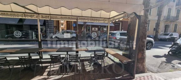2غرفة عقار تجاري في Ventimiglia, Italy رقم 329964 6