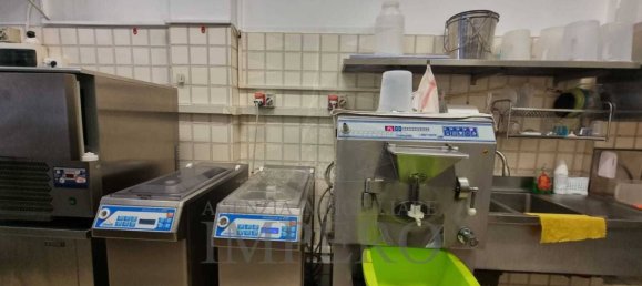 2غرفة عقار تجاري في Ventimiglia, Italy رقم 329964 10