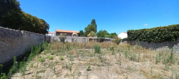 2 bedrooms House in Saint-Georges-d'Oleron, France No. 97735 4