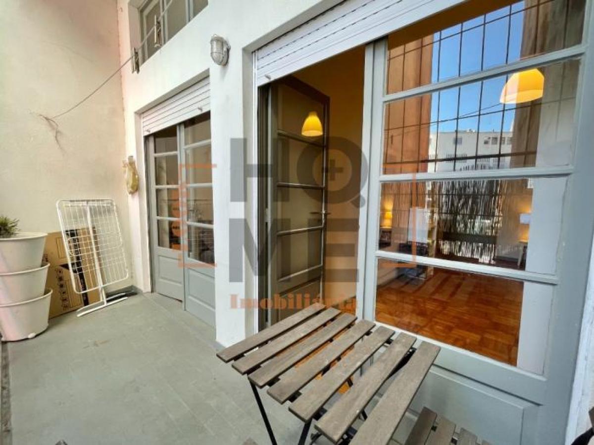 Studio in Porto, Portugal No. 5596