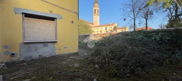 Дом с 8 комнатами в Альбаредо д’Адидже, Италия № 114208 27