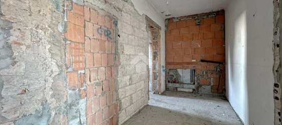 Дом с 8 комнатами в Альбаредо д’Адидже, Италия № 114208 14