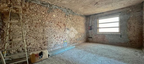 Дом с 8 комнатами в Альбаредо д’Адидже, Италия № 114208 8