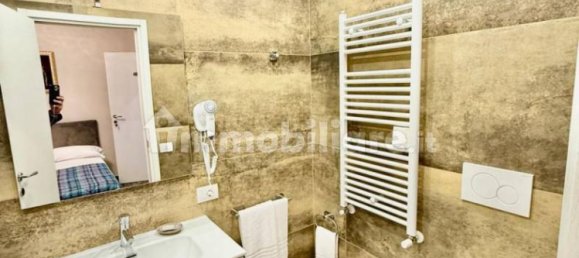 4 rooms Hotel in Rome, Italy No. 333839 19