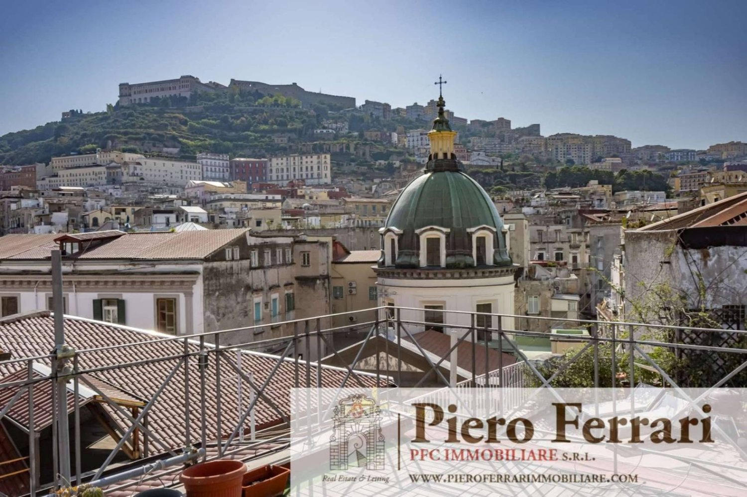 Ático de 4 dormitorios en Naples, Italy No. 106542