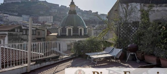 Ático de 4 dormitorios en Naples, Italy No. 106542 4