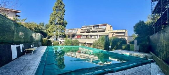 2-salle Appartement à Desenzano del Garda, Italy No. 4213 10