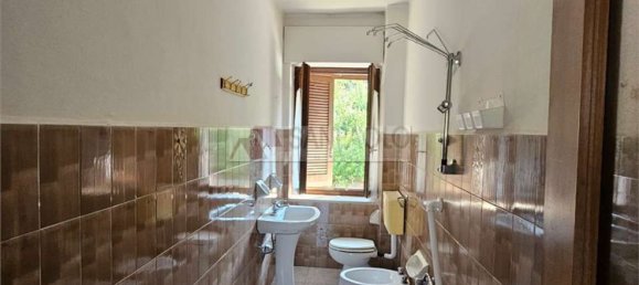 Apartamento de 2 dormitorios en Alba, Italy No. 318726 9