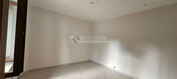 Apartamento de 2 dormitorios en Alba, Italy No. 318726 15