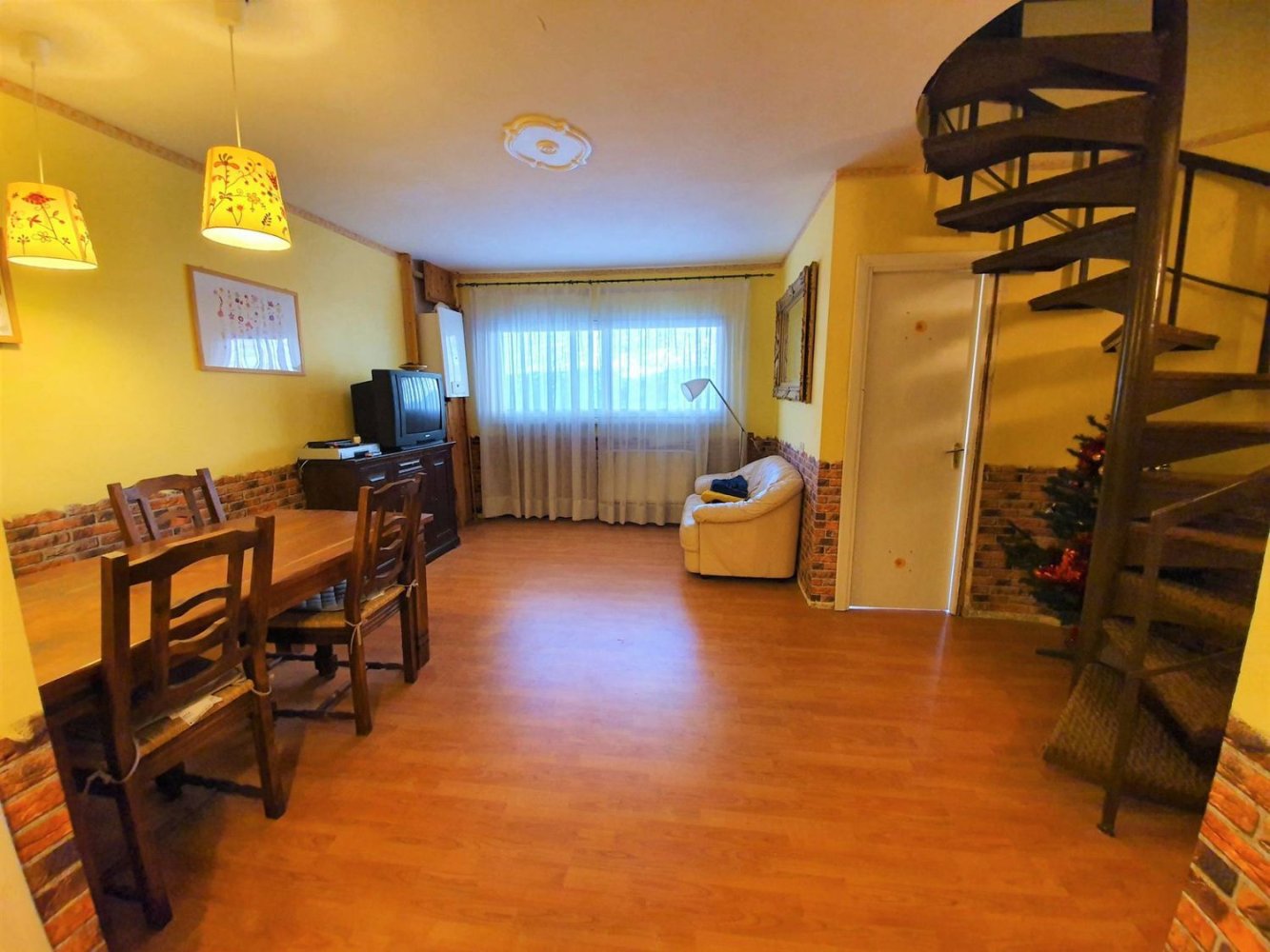 4 bedrooms Apartment in Micigliano, Italy No. 357332