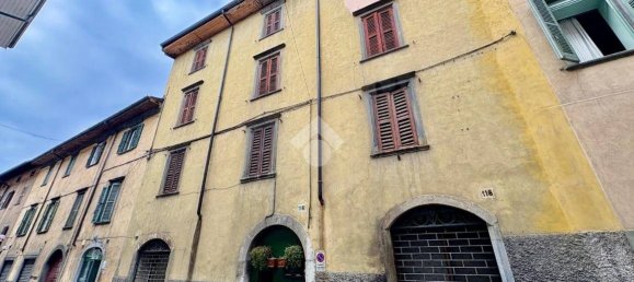 3 Schlafzimmer Haus in Albino, Italy, Nr. 238015 2