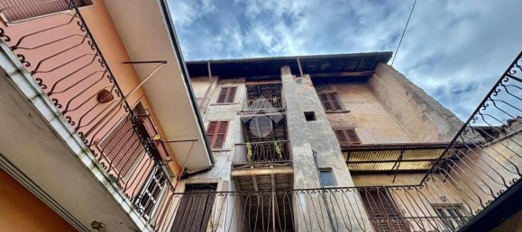 3 Schlafzimmer Haus in Albino, Italy, Nr. 238015 15