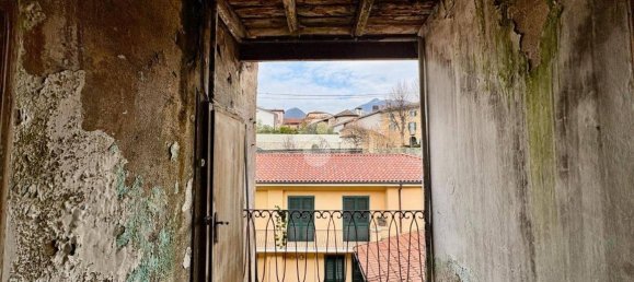 3 Schlafzimmer Haus in Albino, Italy, Nr. 238015 5
