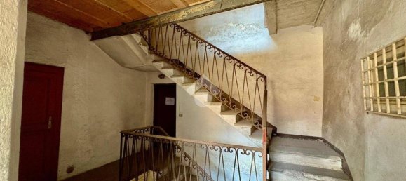 3 Schlafzimmer Haus in Albino, Italy, Nr. 238015 7