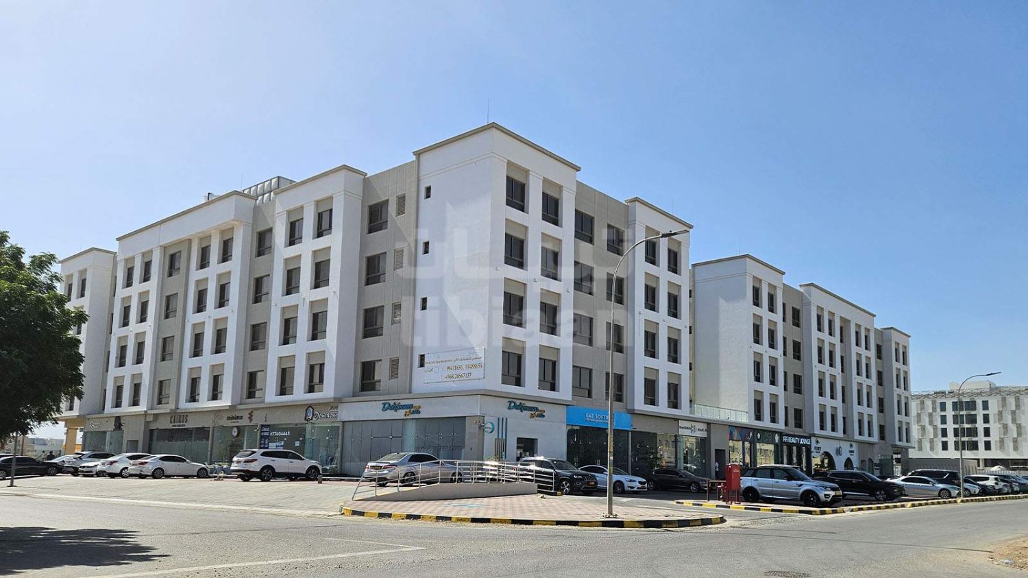 Квартира с 2 спальнями в Эс Сиб, Оман № 486