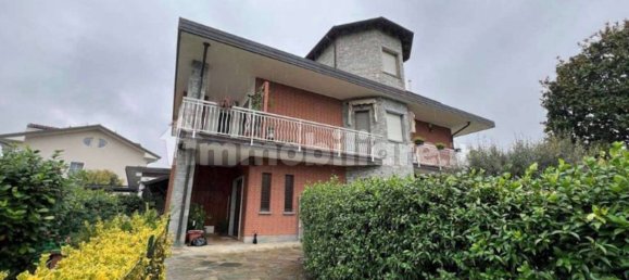 1 bedroom Apartment in Riva presso Chieri, Italy No. 10177 2