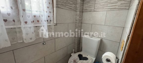 Вилла с 2 спальнями в Мортара, Италия № 233462 21