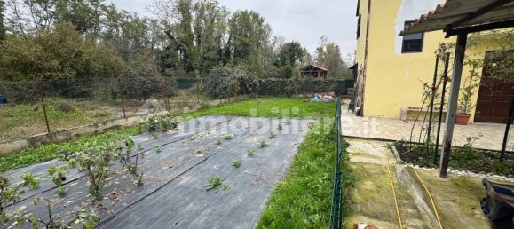 Вилла с 2 спальнями в Мортара, Италия № 233462 14