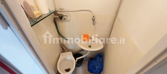 1-salle Propriété commerciale à Rome, Italy No. 117305 19