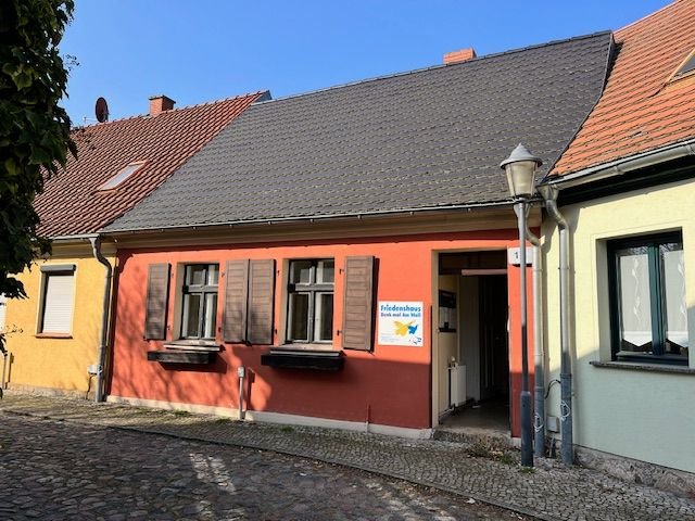 3-salle Maison de ville à Brandenburg, Germany No. 51106