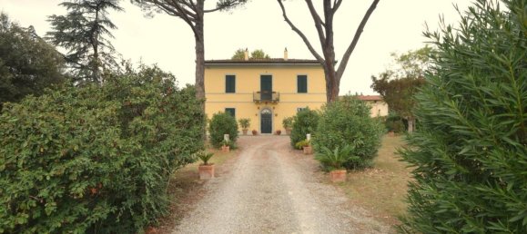 12 rooms Villa in Lucca, Italy No. 155135 47