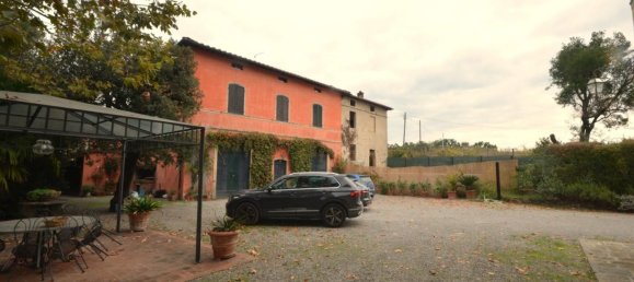12 rooms Villa in Lucca, Italy No. 155135 35