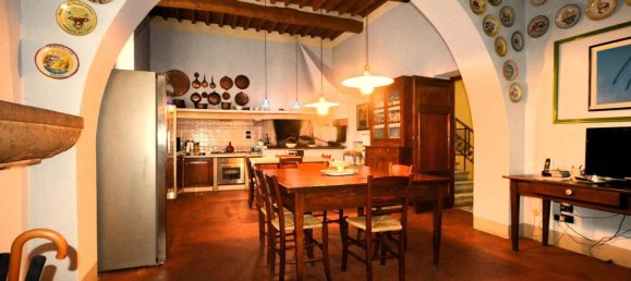 12 rooms Villa in Lucca, Italy No. 155135 8