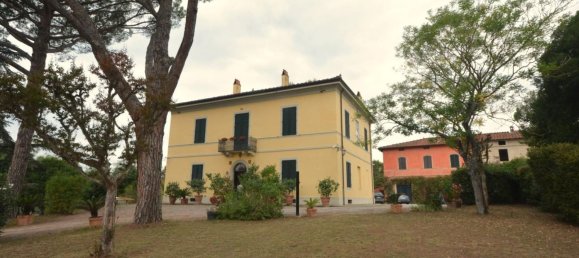 12 rooms Villa in Lucca, Italy No. 155135 48