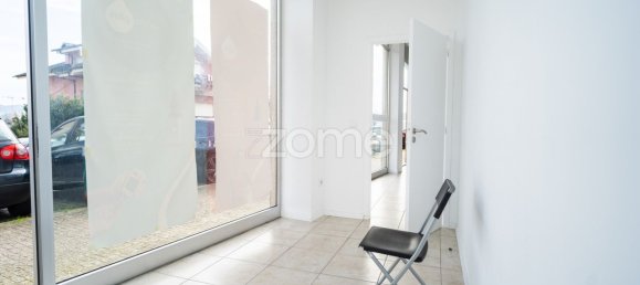 Propriété commerciale à Paredes, Portugal 145m² No. 14371 6