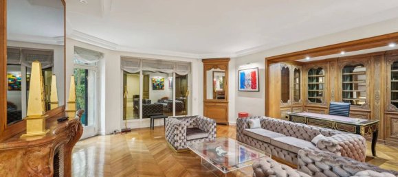 5 chambres Appartement à Paris, France No. 124552 8