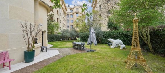 5 chambres Appartement à Paris, France No. 124552 3