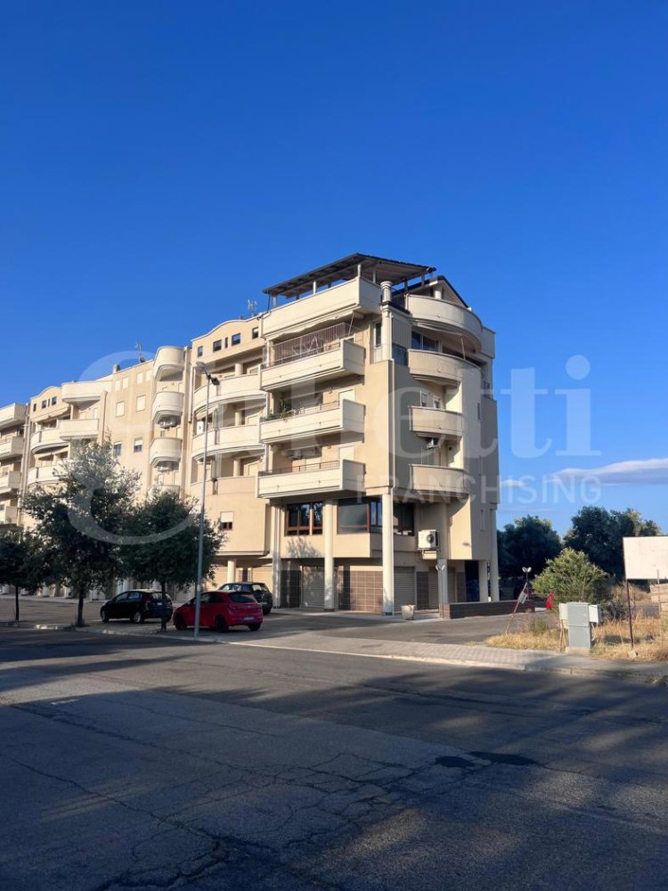 4-Zimmer Wohnung in Corigliano Rossano, Italy, Nr. 266786