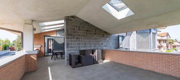 3 غرف نوم فيلا في Uboldo, Italy رقم 57824 12