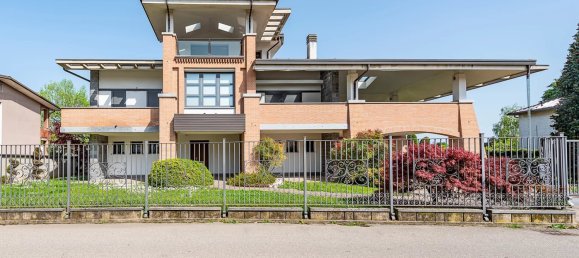 3 غرف نوم فيلا في Uboldo, Italy رقم 57824 38