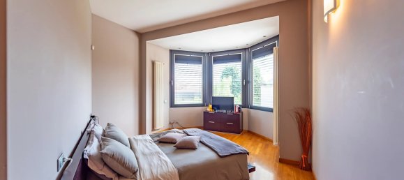 3 غرف نوم فيلا في Uboldo, Italy رقم 57824 22